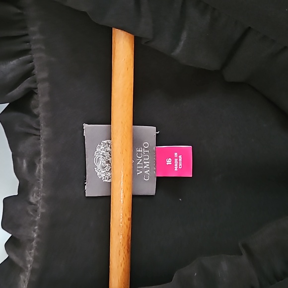 Vince Camuto black dress - Picture 3 of 4